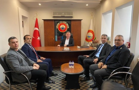 Balıkesir SGK İl Müdürü Şeref Karaca ve Gönen SGK İlçe Müdürü Yusuf Hanefioğlu Odamız yönetimini ziyaret etti.  .